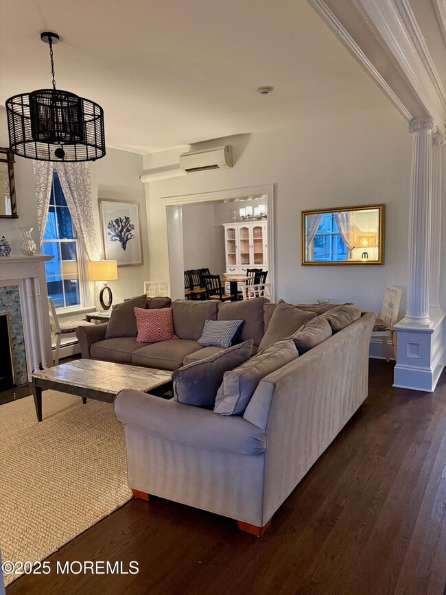 Building Photo - 20 Woodland Ave