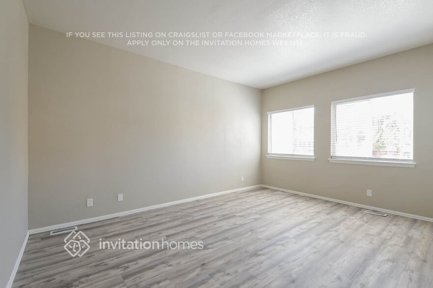 Building Photo - 9678 Lansing Cir