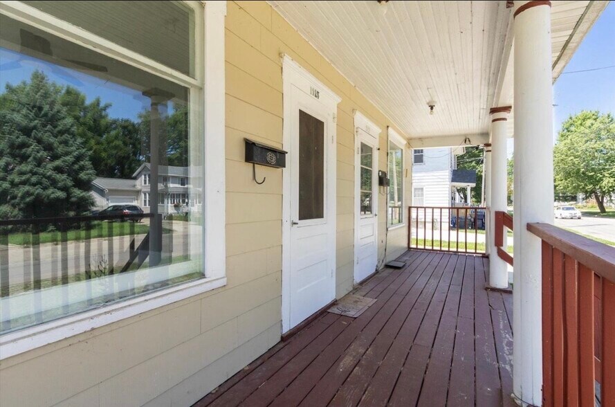 Building Photo - 1115 Laurel Ave