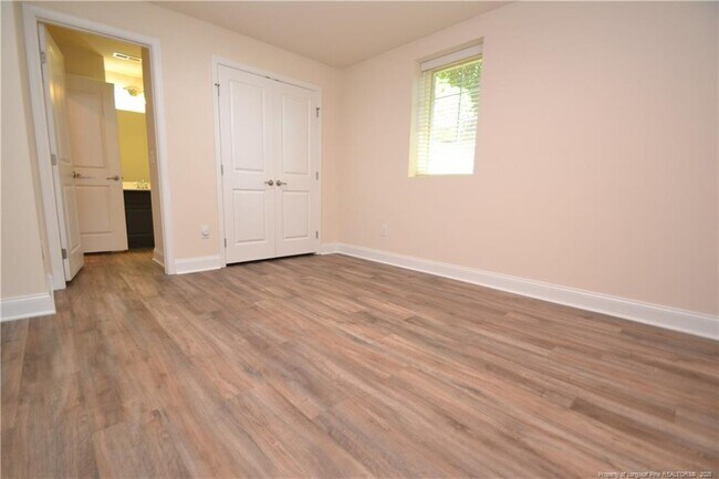 Building Photo - 506 N Tunstall Ave