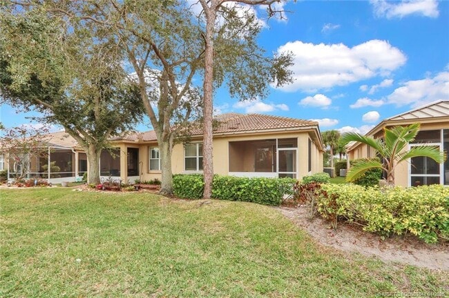 Building Photo - 3701 NW Willow Creek Dr