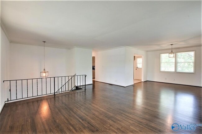 Building Photo - 5630 Woodridge St SW