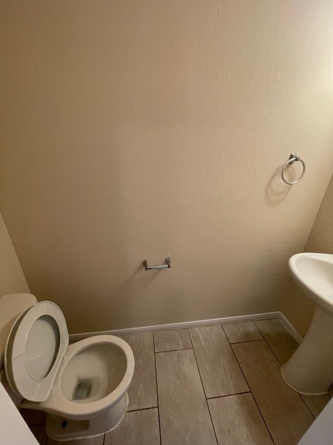 Building Photo - 1755 Nichole Woods Dr