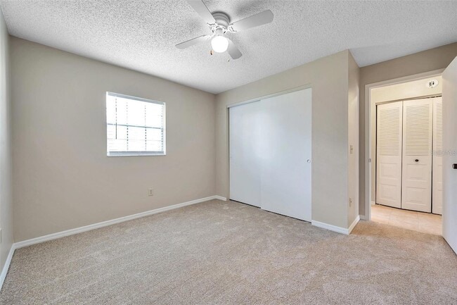 Building Photo - 6632 Hickorywood Ln