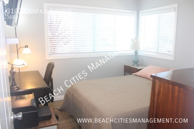 Building Photo - 3102 Carfax Ave