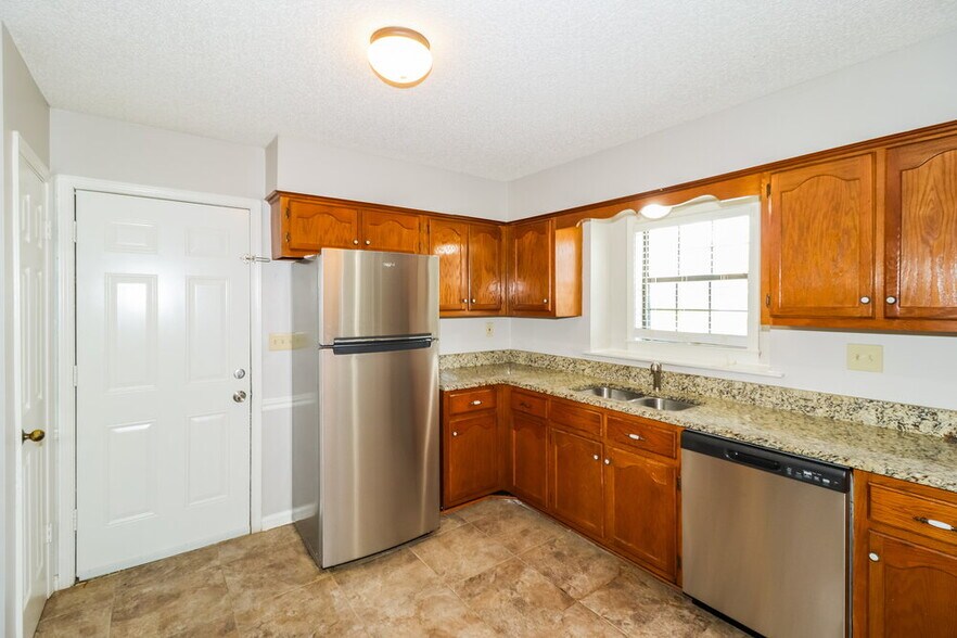 Building Photo - 4550 Quail Ridge Trail