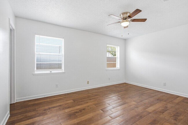 Building Photo - 7150 Santa Barbara St