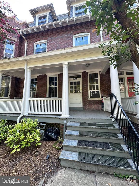 Building Photo - 1748 Lamont St NW