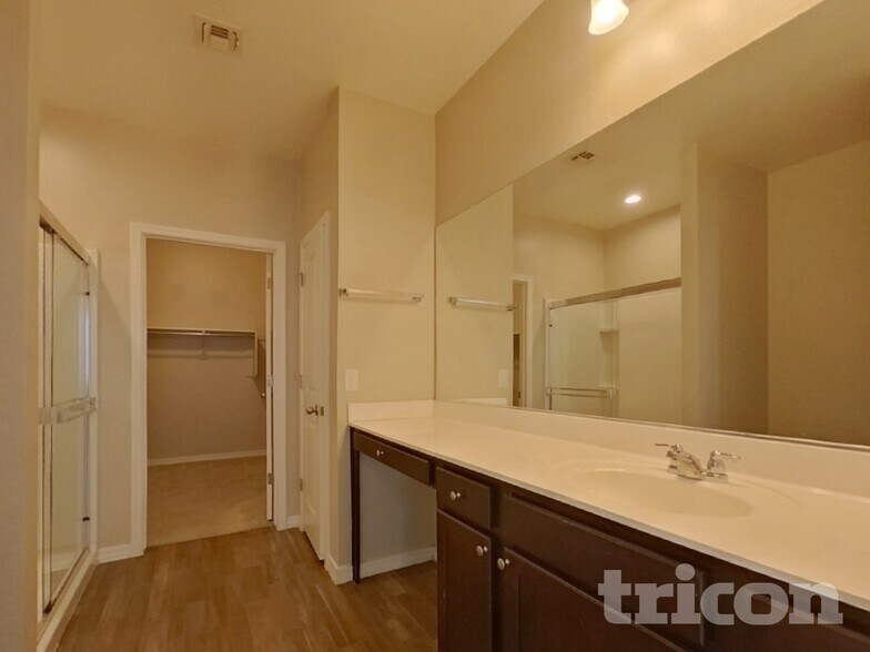 Building Photo - 36990 W Nola Way
