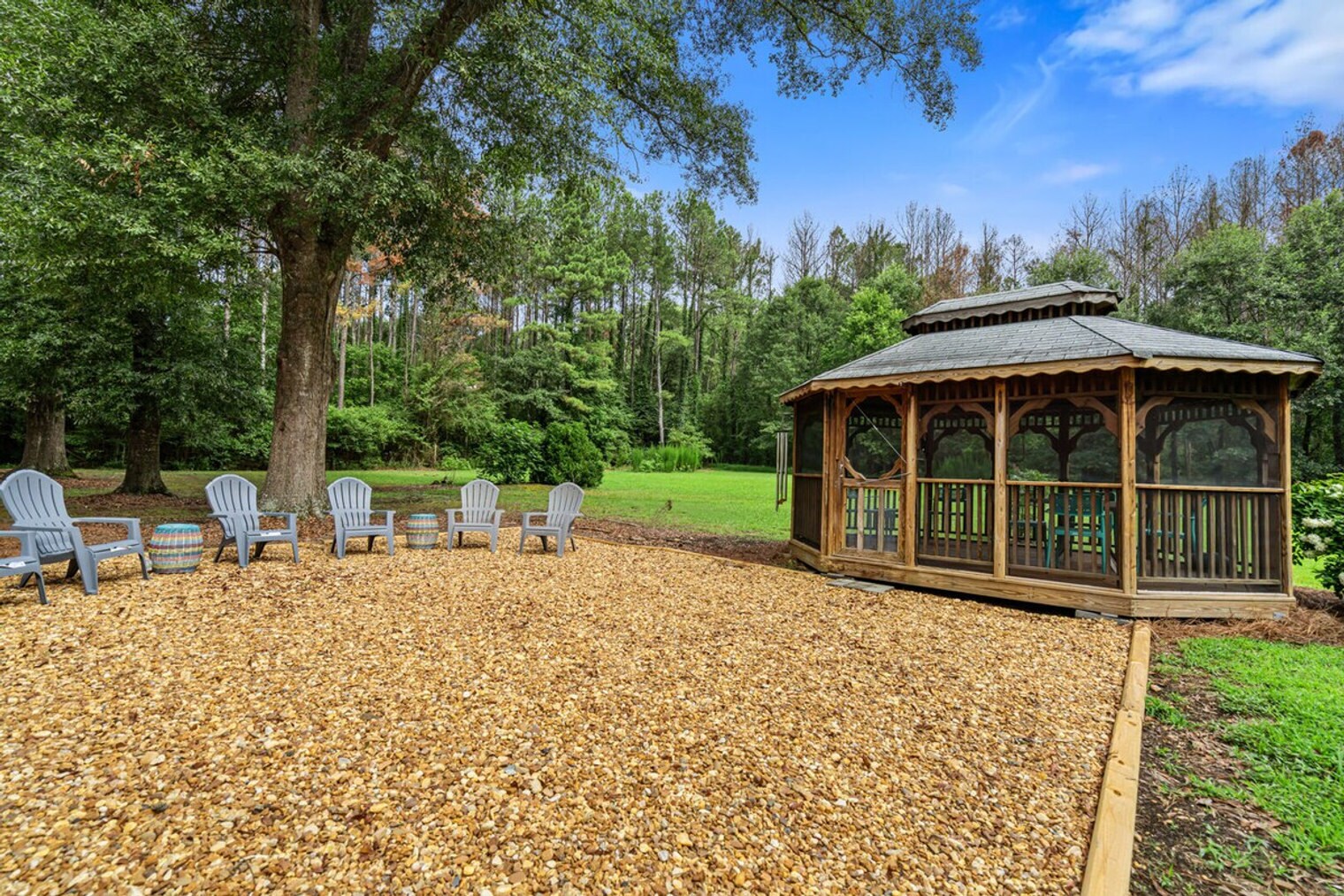 Building Photo - 264 Euharlee Rd SW