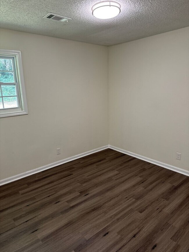 Building Photo - 3580 Fair St