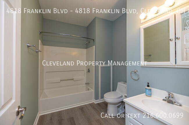 Building Photo - 4818 Franklin Blvd