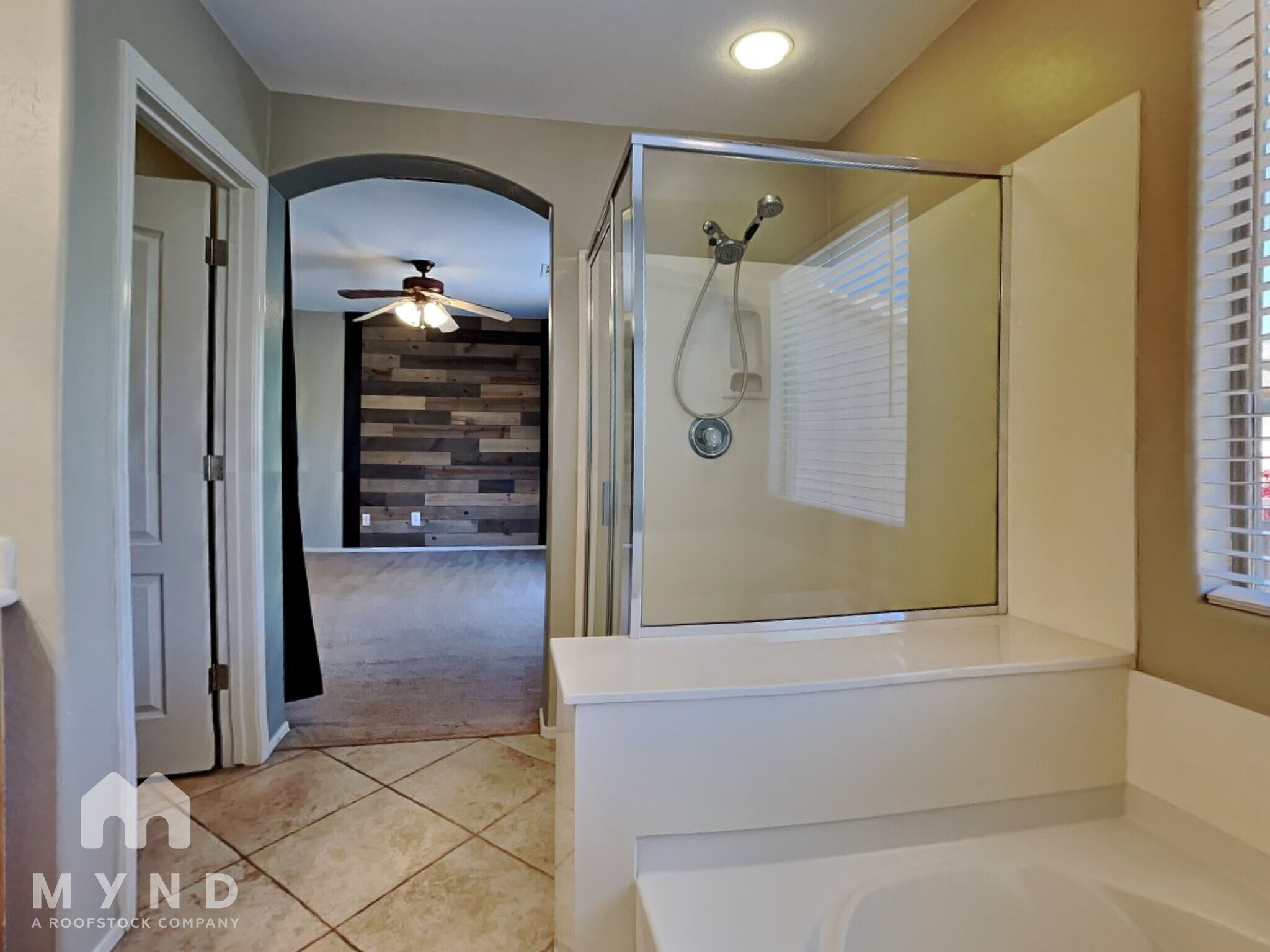 Building Photo - 2534 W Old Paint Trail