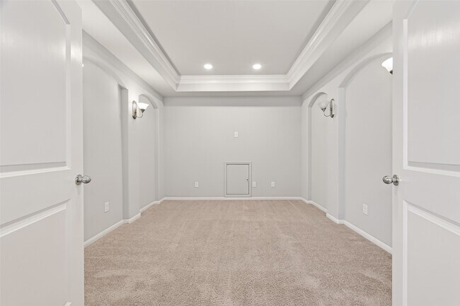 Building Photo - 19103 Goodnight Peak Tr