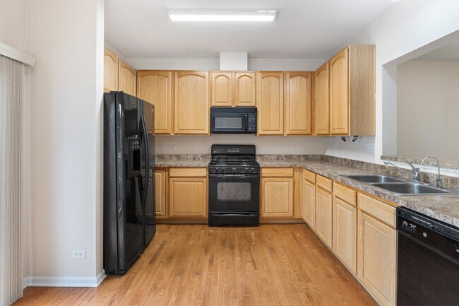 Building Photo - 106 Rosehall Dr