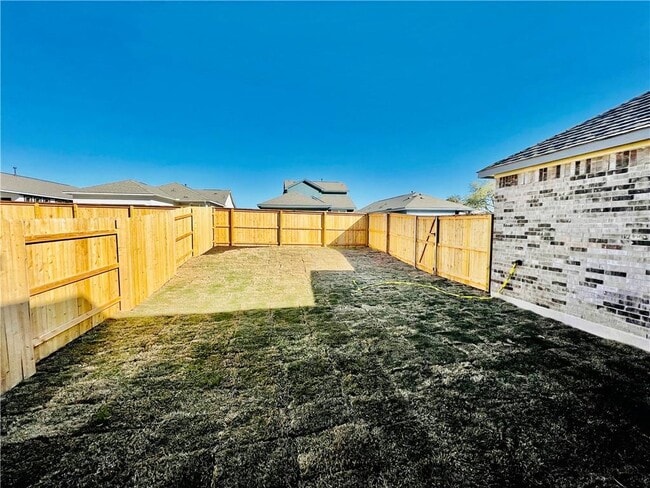Building Photo - 2945 Sage Ranch Dr