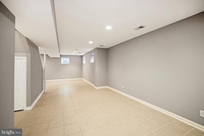 Building Photo - 1518 Gingerwood Ct