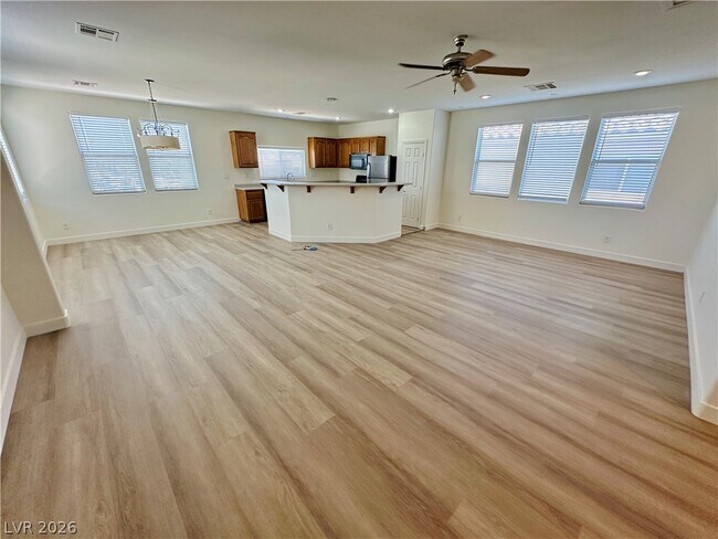 Building Photo - 8688 Mesquite Hills St