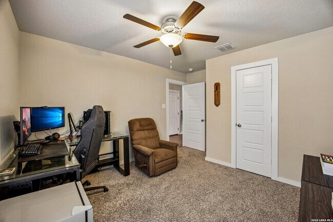Building Photo - 10771 Francisco Way