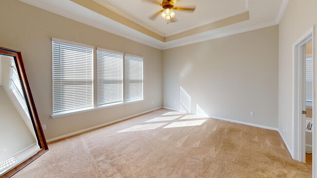 Building Photo - 15790 Whitebark Dr