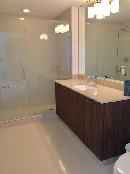 Building Photo - 5300 Paseo Blvd