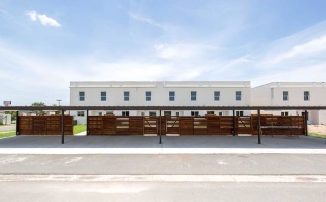 Building Photo - 2604 Mimosa St