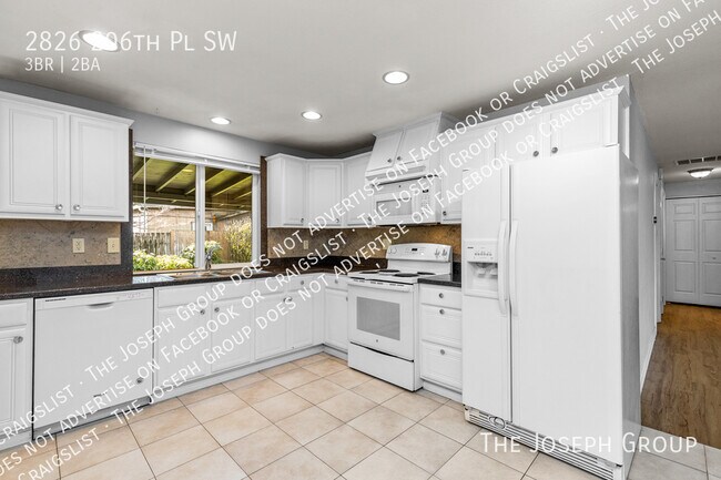 Building Photo - 2826 206th Pl SW