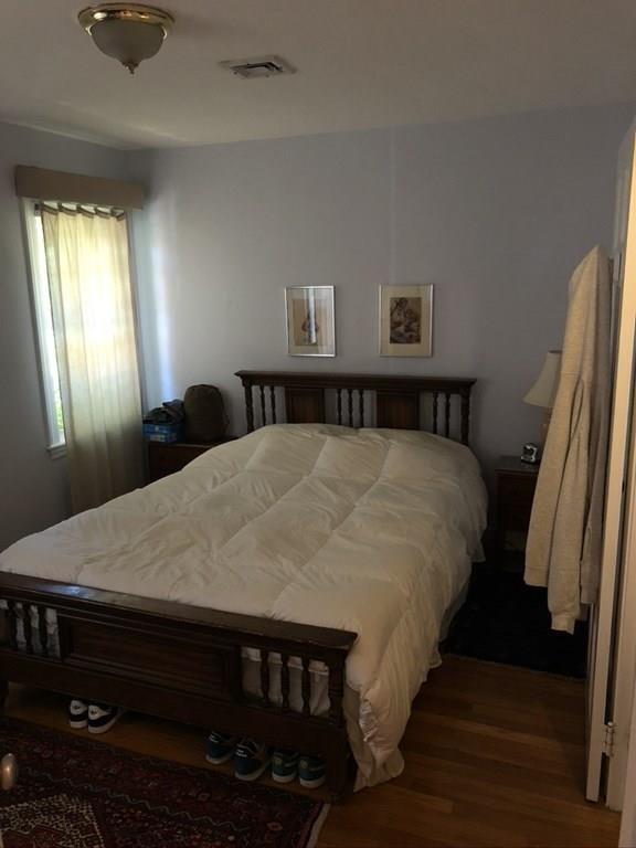 Building Photo - 4 Garden Ct