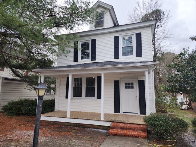 Primary Photo - Updated 3 Bedroom 1.5 Bath West Point Beauty!