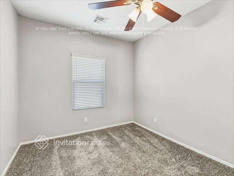 Building Photo - 21167 W Cypress St