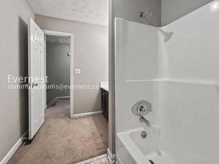 Building Photo - 4256 Worth St