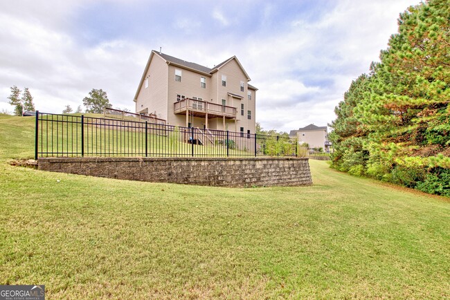 Building Photo - 180 Charleston Dr