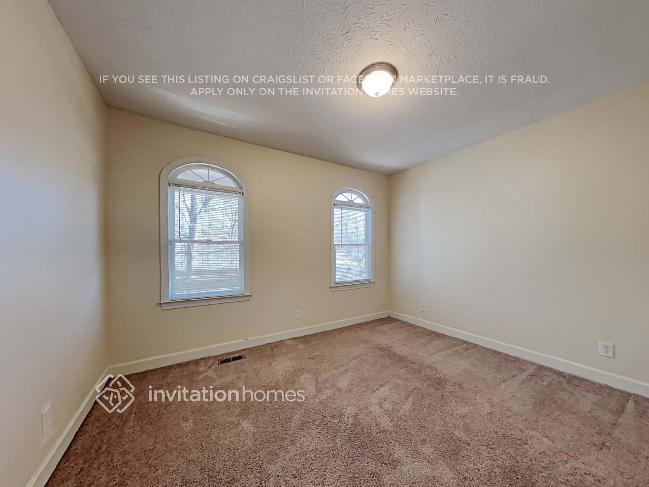 Building Photo - 4044 Ashford Way