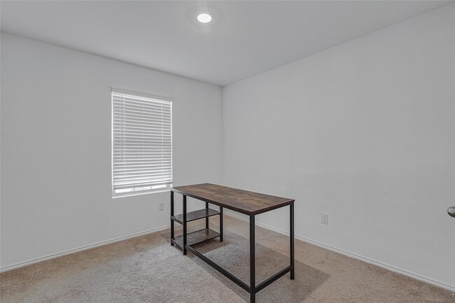 Building Photo - 1105 Wildflower St