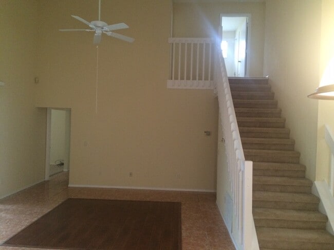 Building Photo - Spacious 4 Bed Pool Home!!!
