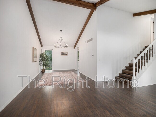 Building Photo - 11736 Quail Dr