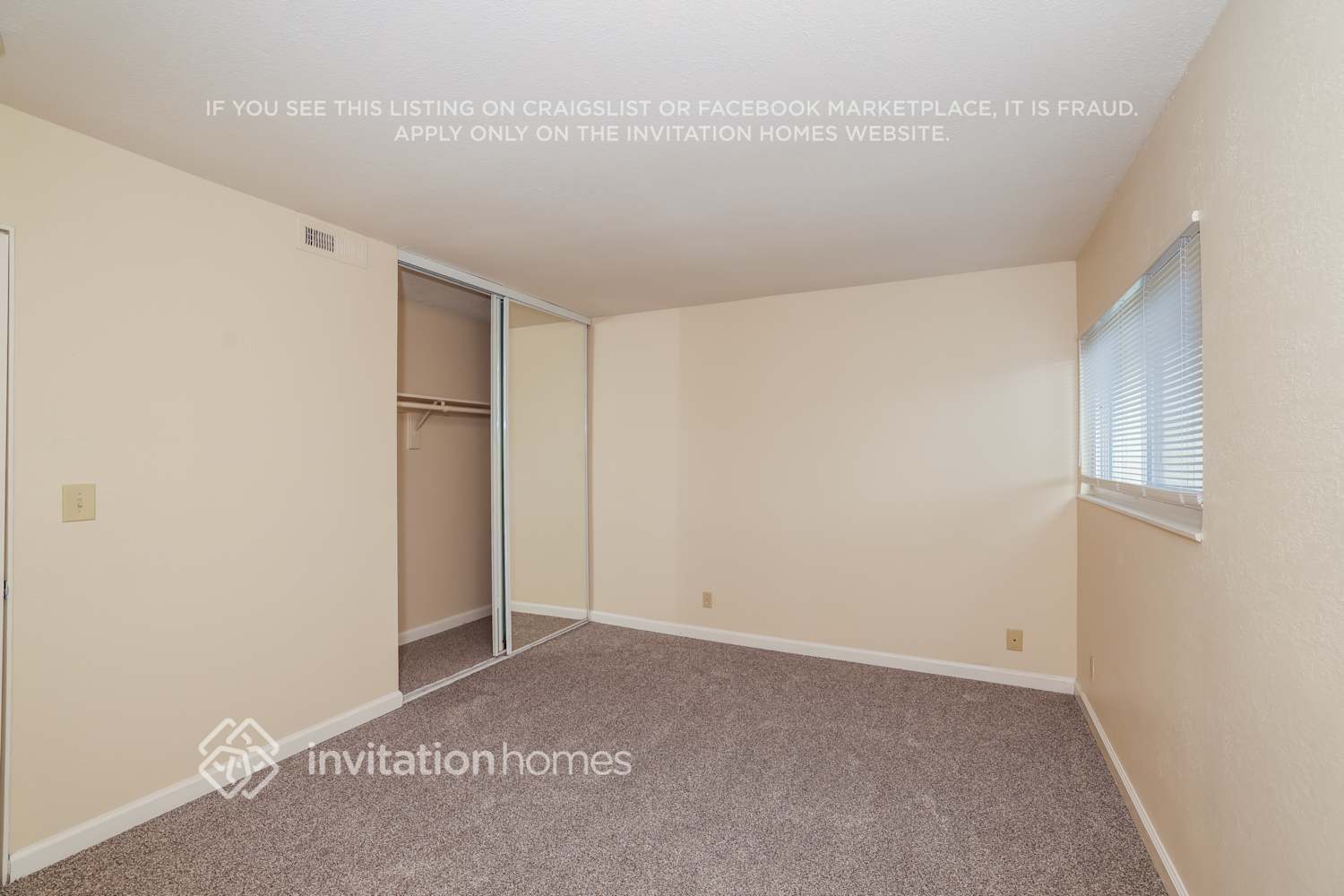 Building Photo - 120 Lainey Ct