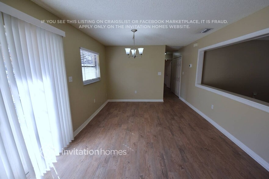 Building Photo - 838 Field St