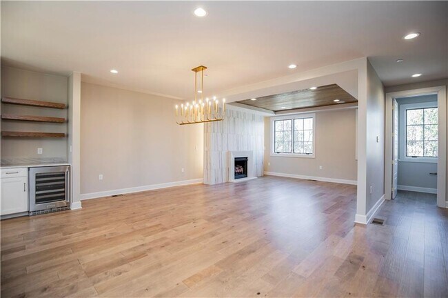 Building Photo - 4111 S Champions Dr