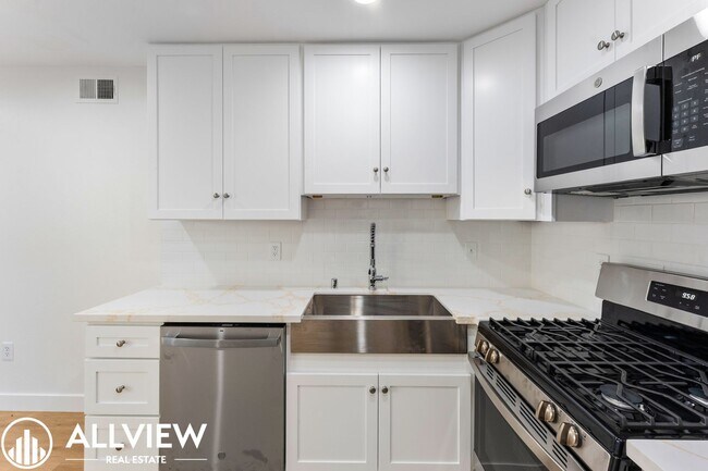 Building Photo - 16651 Tunstall Ln