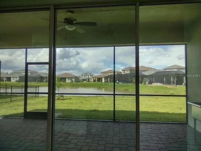 Building Photo - 32583 Tree of Life Ave