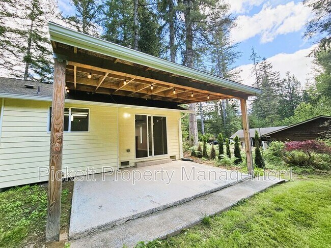 Building Photo - 4401 Big Beef Crossing NW