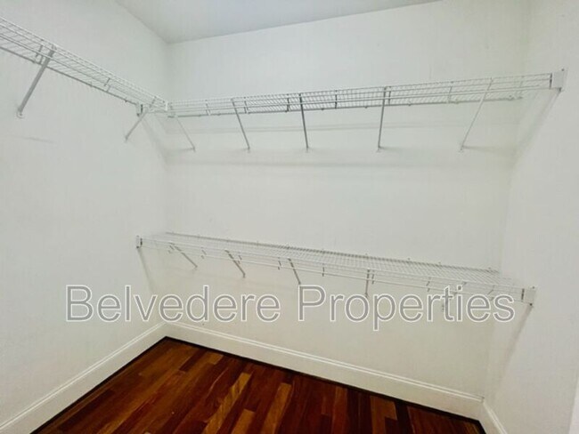 Building Photo - 4204 Peppervine Trail