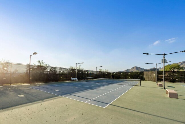 Building Photo - 11489 E Raintree Dr