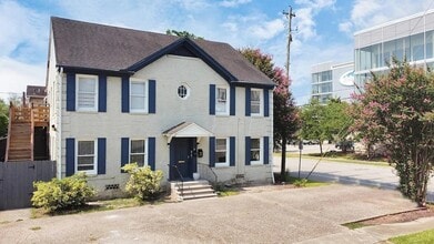 Building Photo - 2347 Sheridan St