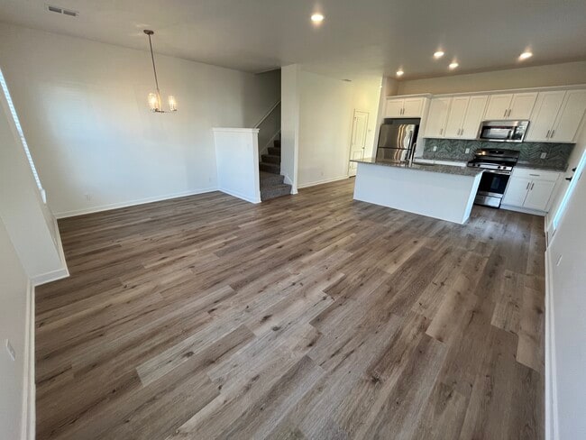 Building Photo - 11295 Sessions Dr NW
