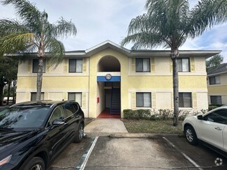Building Photo - 90 Hidden Lake Dr