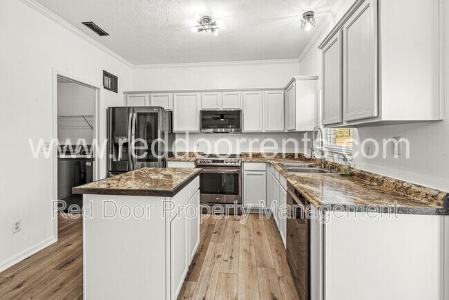 Building Photo - 11852 Geyser Ct