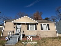 Building Photo - Charming 3-Bedroom Memphis Rental with Hardwood Floors & Fenced Backyard