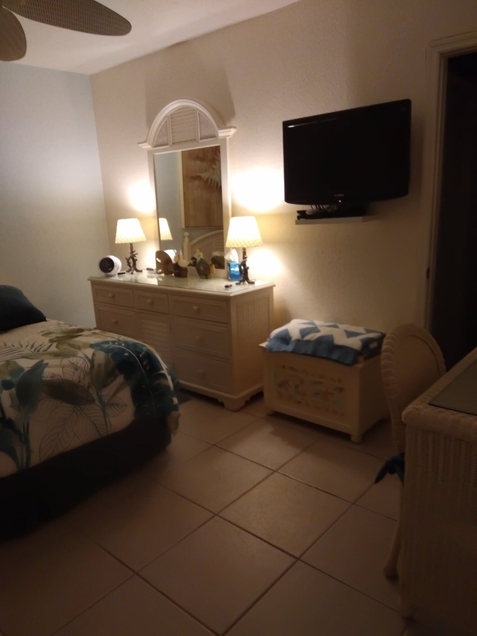 Building Photo - 1405 SE 14th Terrace